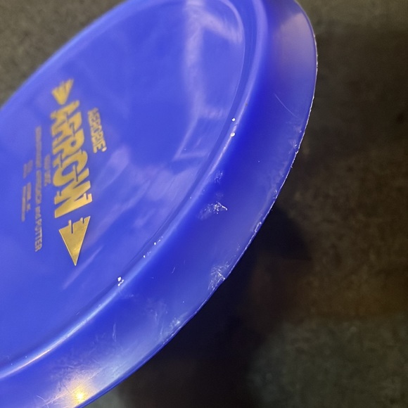 Aerobie Arrow, golf disc ultra, straight approach, and putter - Picture 3 of 4